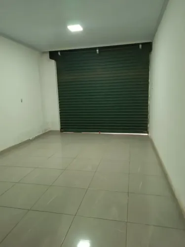 LOJA DISPONÍVEL PARA VENDA OU LOCAÇÃO AVENIDA SUCUPIRA RIACHO FUNDO I