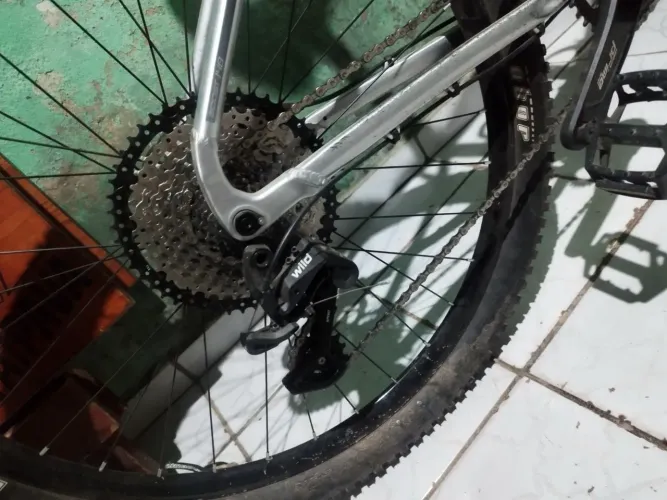 VENDO BIKE ARO 29 ABSOLUTE WILD BOOST 12 VELOCIDADE RELAÇÃO ABSOLUTE