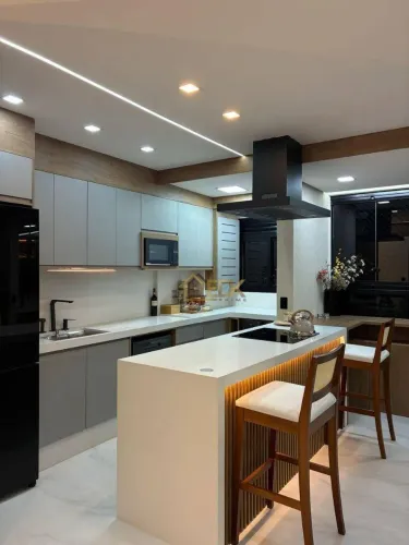 Apartamento com 2 dormitórios à venda, 66 m² por R$ 650.000 - Centro - Poá/SP