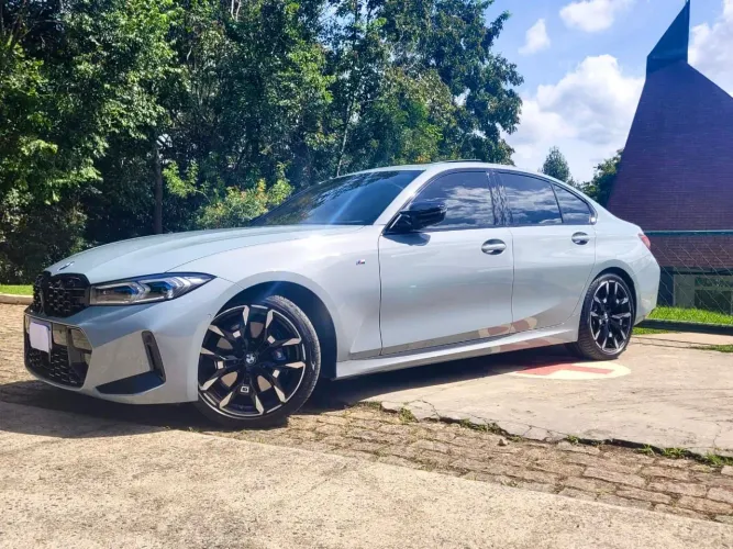 BMW 320I A 2.0 TB M Sport Activeflex 16V 4P 2025