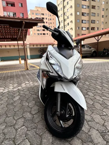 Vendo Moto Honda Elite 2021 Impecável