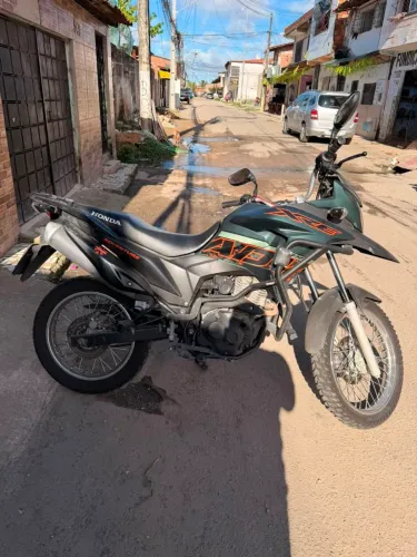 XRE 190 2024
