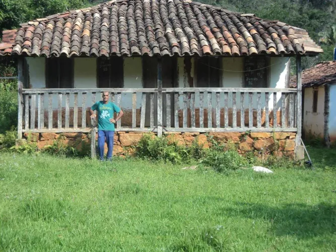 Fazenda 247 hectares Diamantina MG com rio, cachoeira e nascentes