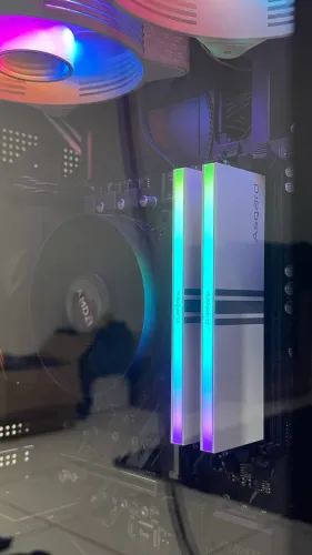 Memória RAM Asgard Valkyrie 16GB (2x8GB) DDR4 3200MHz - Alta Performance!