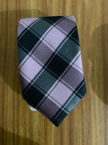 Vendo gravatas novas