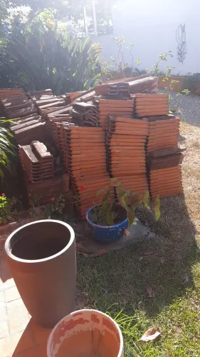 Vendo 2000 telhas romanas de 1* linha 