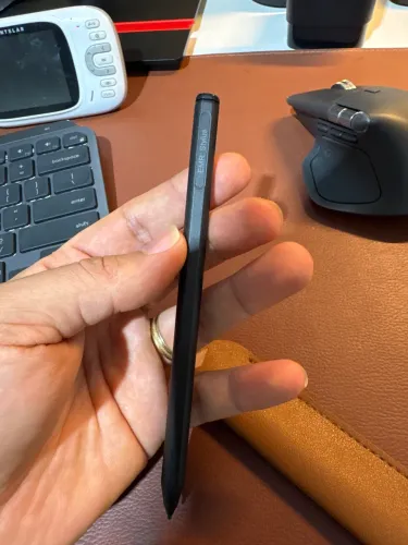 Combo Onyx Boox + Caneta MR Stylus com Borracha