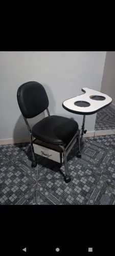 Cadeira manicure 