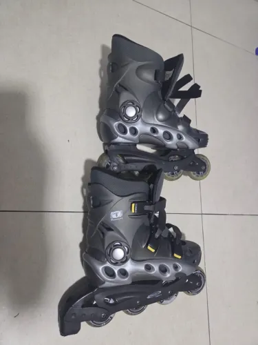 Patins com proteção 