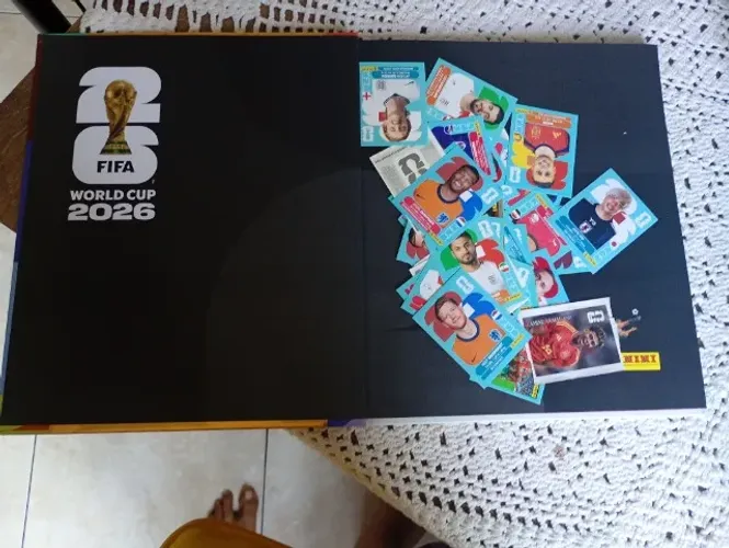 álbum da copa 2026 capa dura ouro