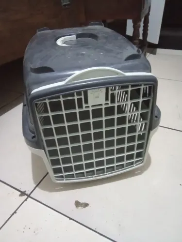 Caixa de transporte para cães/gatos - Casa de Cachorro