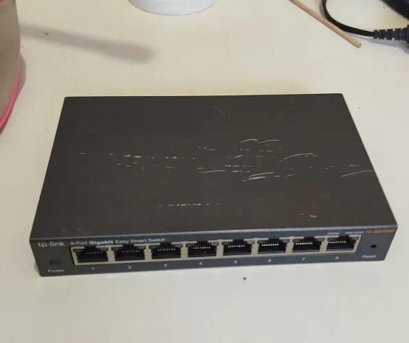 Switch 8 portas gerenciável 