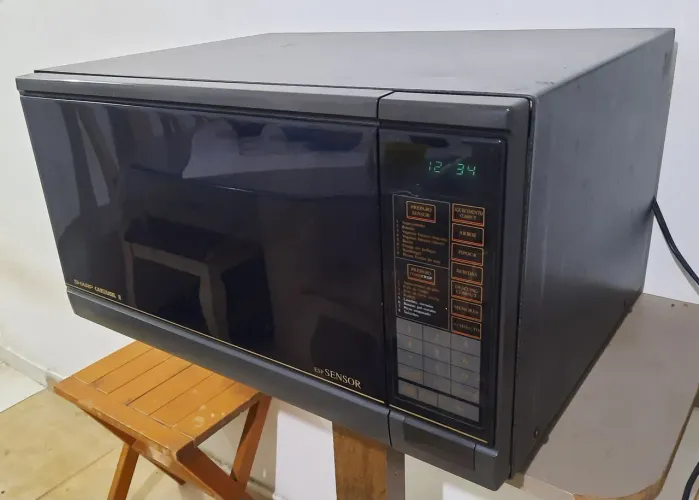 Microondas Vintage Sharp Carousel ll 42L((ENTREGO))