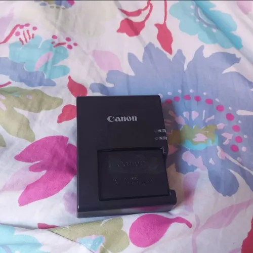 Vendo bateria e17 canon 