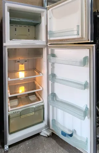 Geladeira Brastemp revisada, dou garantia no funcionamento.