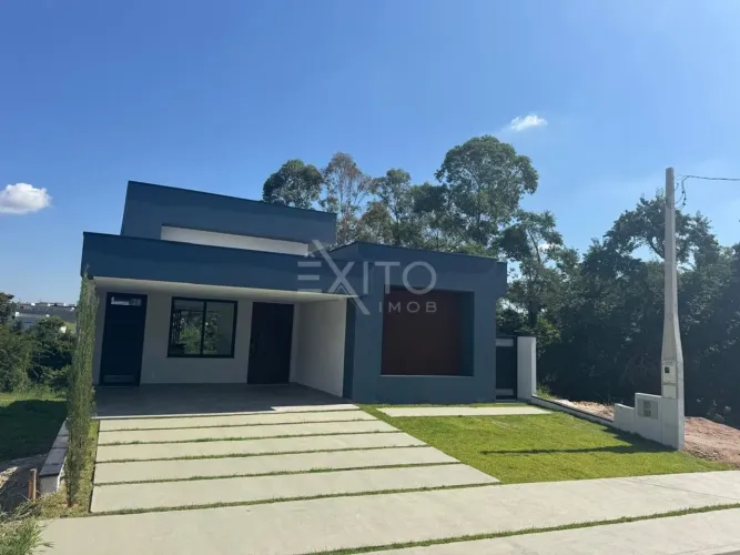 Casa com 3 Suítes à Venda no Villagio Azzure em Itupeva/SP