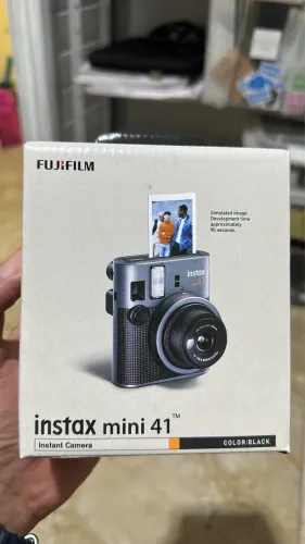 Câmera Instax Mini 41 Preta 