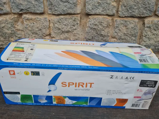 Ventilador de teto spirit. 127v. Novo