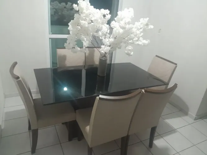 Mesa de vidro 6 lugares