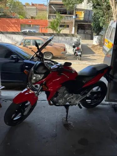 cb 300r 2010 com do documento pra fazer 3500,