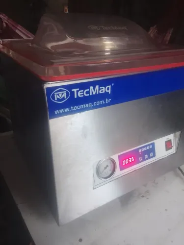 Máquina de vácuo tecmaq , preço negociável.