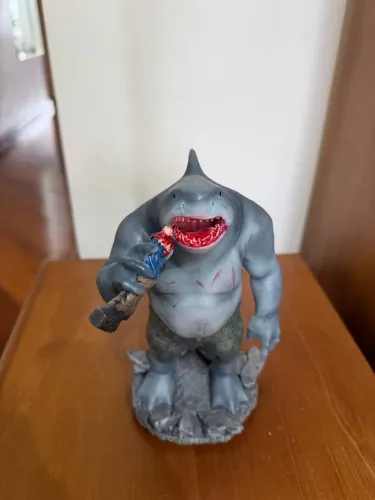 Action Figure - King Shark - Iron Studio.