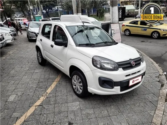 Fiat Uno Attractive 1.0 EVO Fire Flex 8V 5P 2021