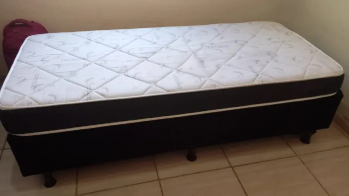 Cama solteiro
