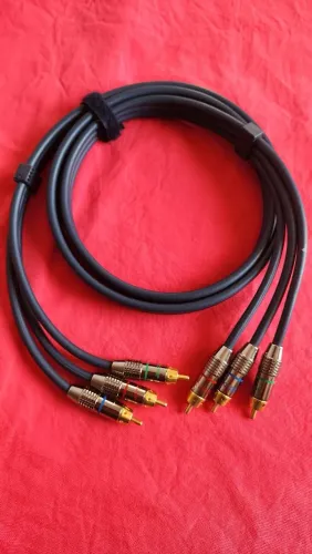Cabos RCA Triplos Blindados - Alta Qualidade