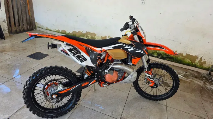 KTM XCW 300 2T
