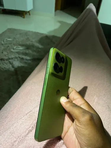 Vendo motog15 256gb detalhe só a película
