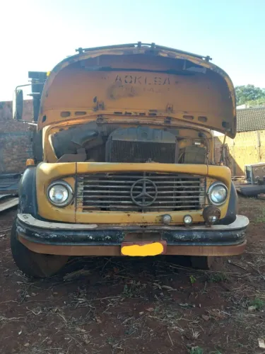 Caminhao mercedes 1113 turbinado trucado documento com 3 eixo 