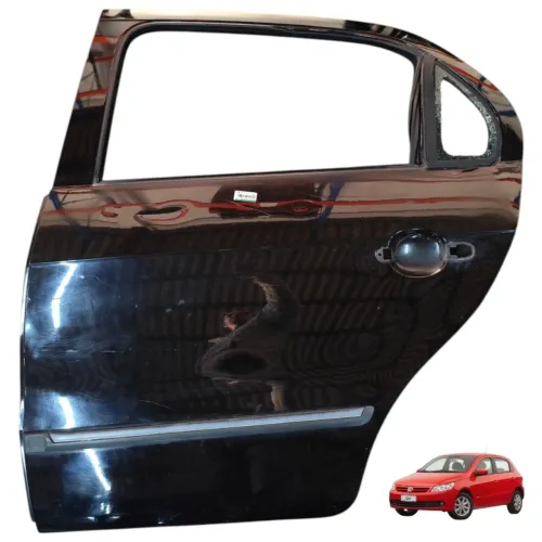 Porta traseira esquerda VW Gol G5 G6 G7 detalhe