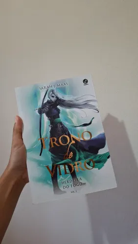 Livro: Trono de Vidro Vol 3