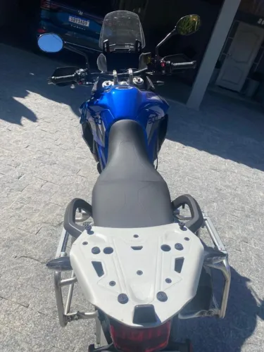 TRIUMPH TIGER GT PRO 900 CC COM AQUECIMENTO DE MANOPLA E BANCOS, PAINEL ELETRÔNICO COM GPS