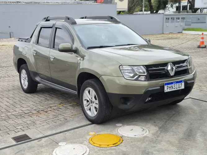 Renault Duster Oroch Exp. 1.6 Hi-flex 16V Mec. 2017
