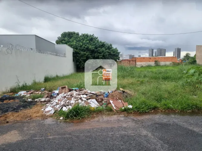 Terreno Padrão em Uberlândia