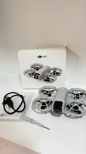 Drone dji neo