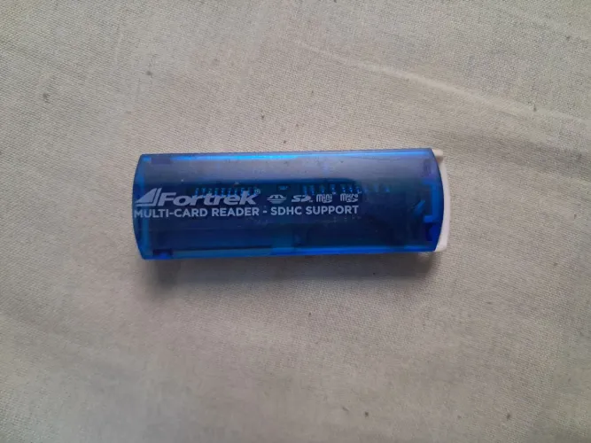 Leitor de Cartão de Memória 11 em 1 LDC102 - Fortrek