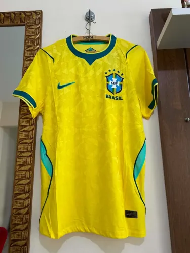 Camisa Brasil Amarela