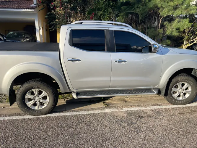 Nissan Frontier LE CD 4X4 2.3 Bi-TB Diesel Aut. 2017