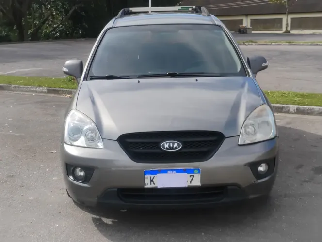 Kia Motors Carens EX 2.0 16V Aut. 2011