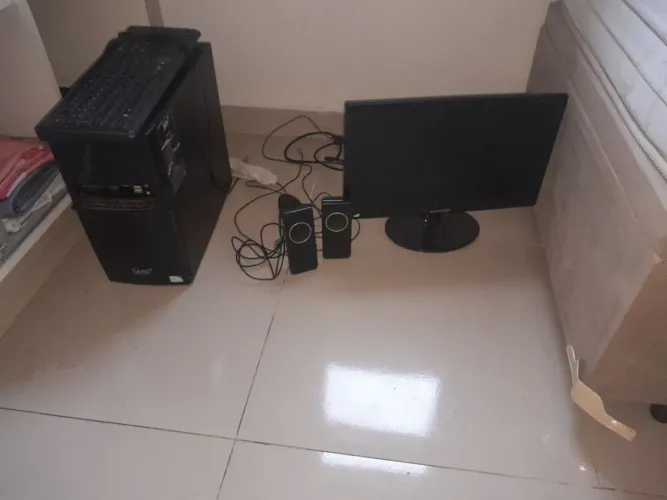 Computador completo 160 HD 2gigas de ram Windows 7