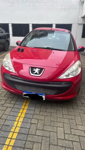 Peugeot 207 XR 1.4 Flex 8V 5P 2011