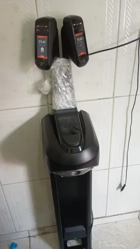 Catraca de acesso facial.