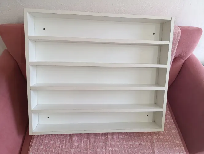 Vende se expositor de esmalte.