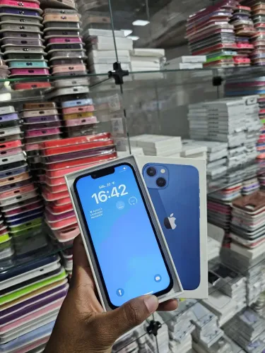 iPhone 13 com Caixa