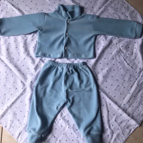 CONJUNTO DE MOLETOM ?