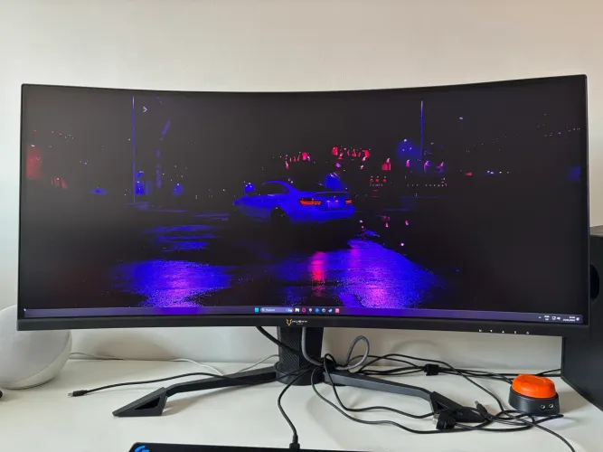 Monitor gamer 34? curvo VA 180HZ