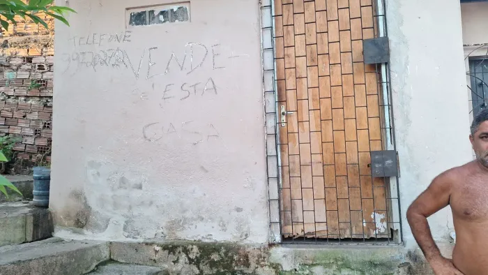 Casa no barrio  floresta 